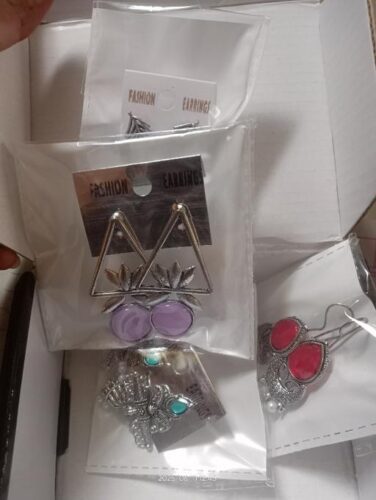 Trendy 4-Piece Oxidized Silver Earring Combo Set photo review