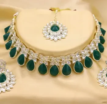 Kundan Set