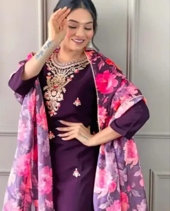 Kashvi Superior Women Kurta Sets