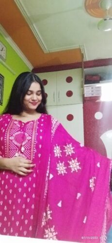 Black Printed Suit Set with Dupatta for Women photo review